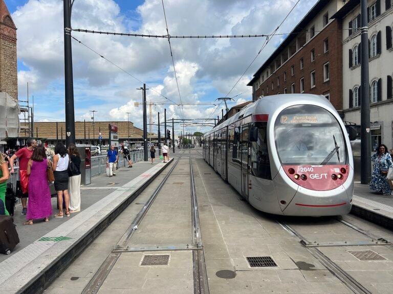 Florence Airport to Santa Maria Novella by Tram (and Where to Leave Your Bags)